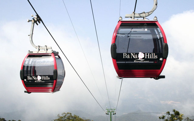 How many kilometers from Hoi An to Ba Na? How many kilometers from Hoi An to Ba Na?