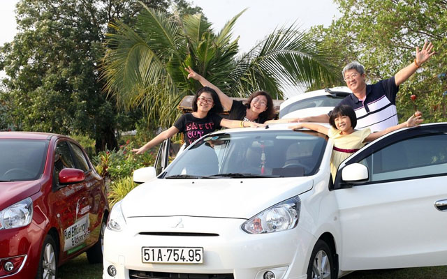 Experience the car rental service Da Nang and Hoi An Private car from Hoi An to Hue City